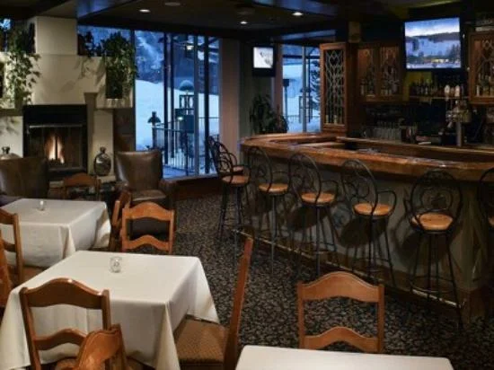 Elkhorn Bar & Grille (Inn at Aspen)